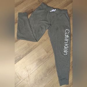 Cozy Comfy Calvin Klein Sweats
